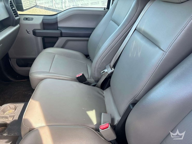 2016-ford-f150-image-19
