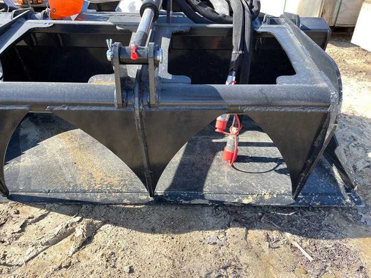 #2320-•-new-wolverine-mini-skid-steer-stump-grapple-attachment-image-7