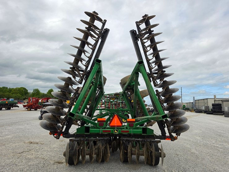 2019-john-deere-2630-image-9