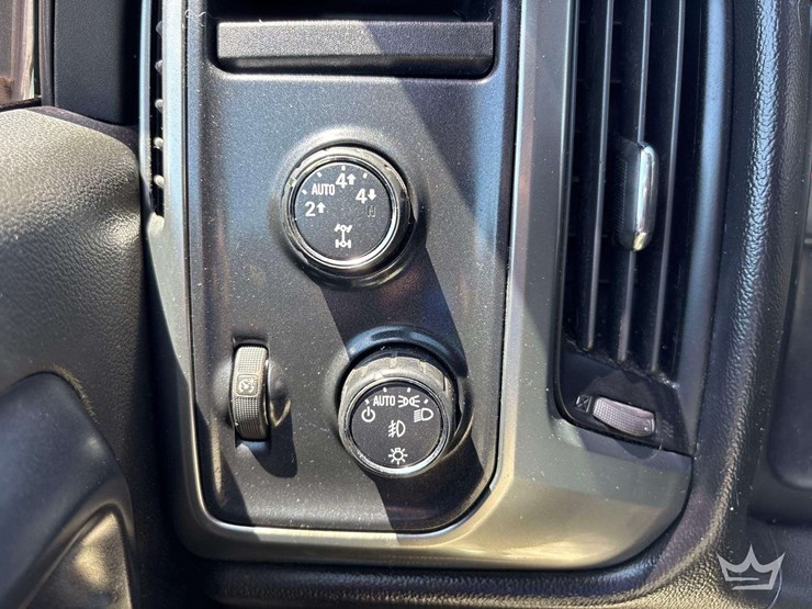 2014-chevrolet-silverado-1500-image-16
