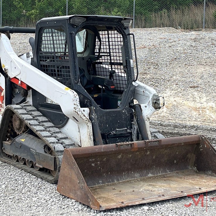 2022 BOBCAT T64