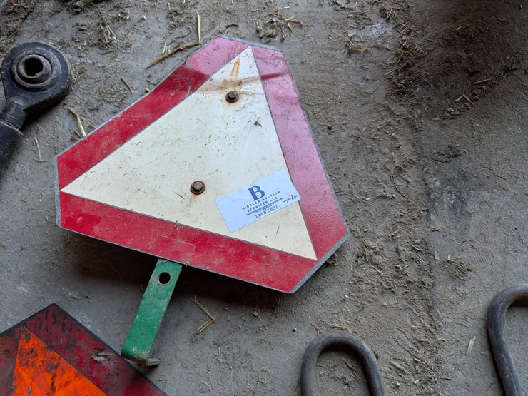 #5537-•-safety-slow-moving-vehicle-triangles-image-4
