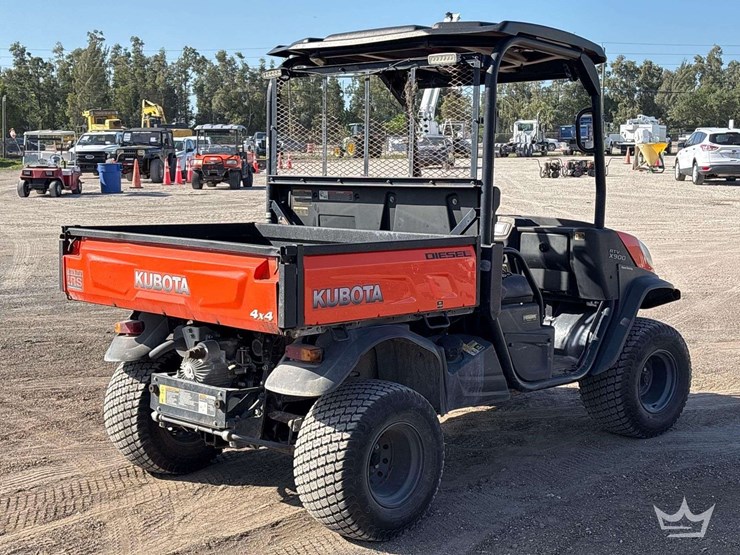 2019-kubota-rtv-x900-image-3