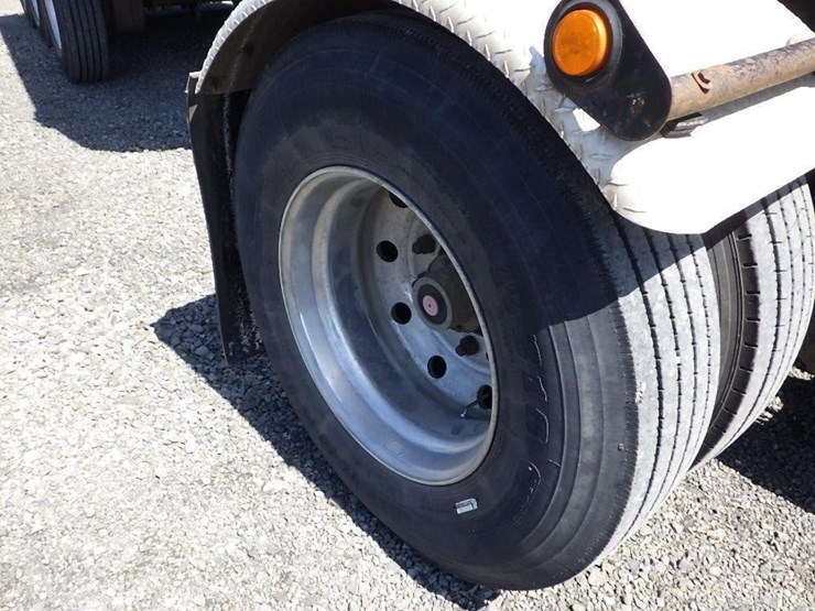 1999-kenworth-t800-image-90