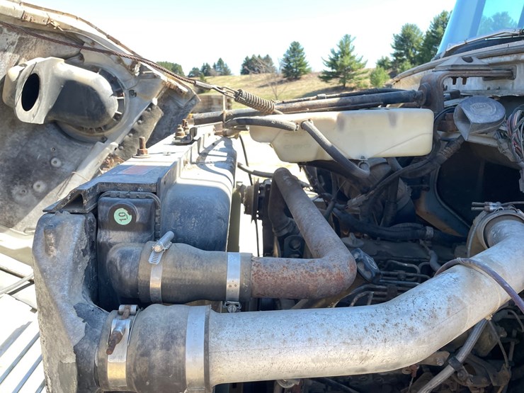 1994-ford-l8000-image-81