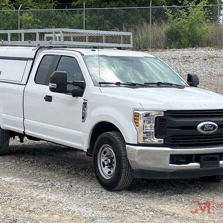 2019 FORD F350 SD
