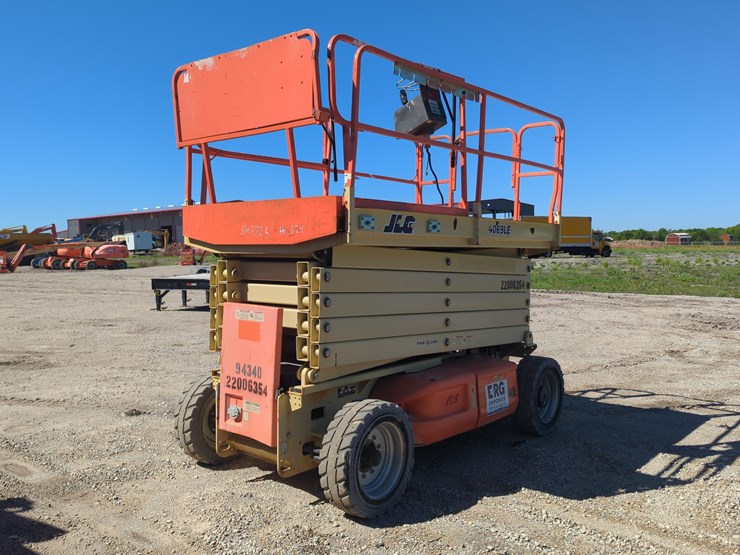 2002-jlg-4069le-image-4