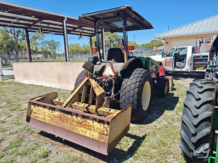 2001-john-deere-5310-image-4