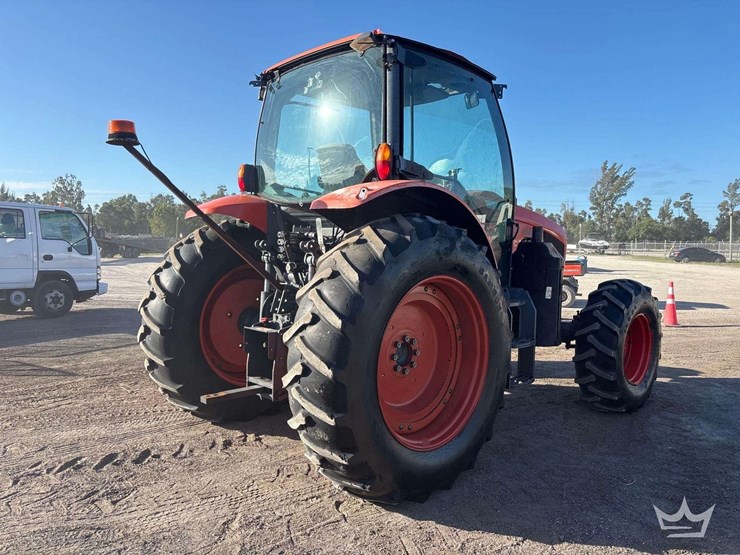 2015-kubota-m6-131-image-10