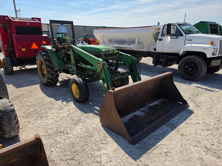 1998-john-deere-6210-image-21