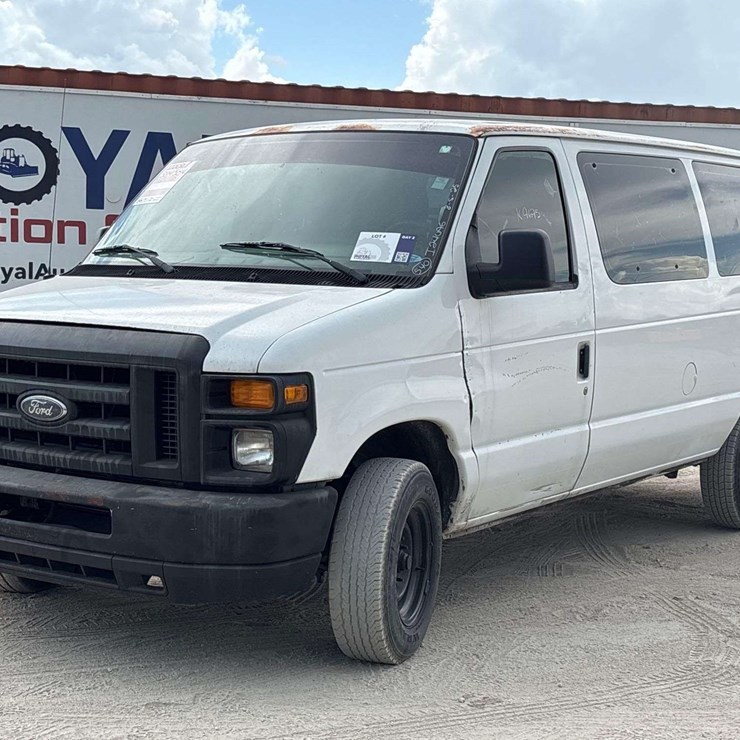 2009 FORD CARGO