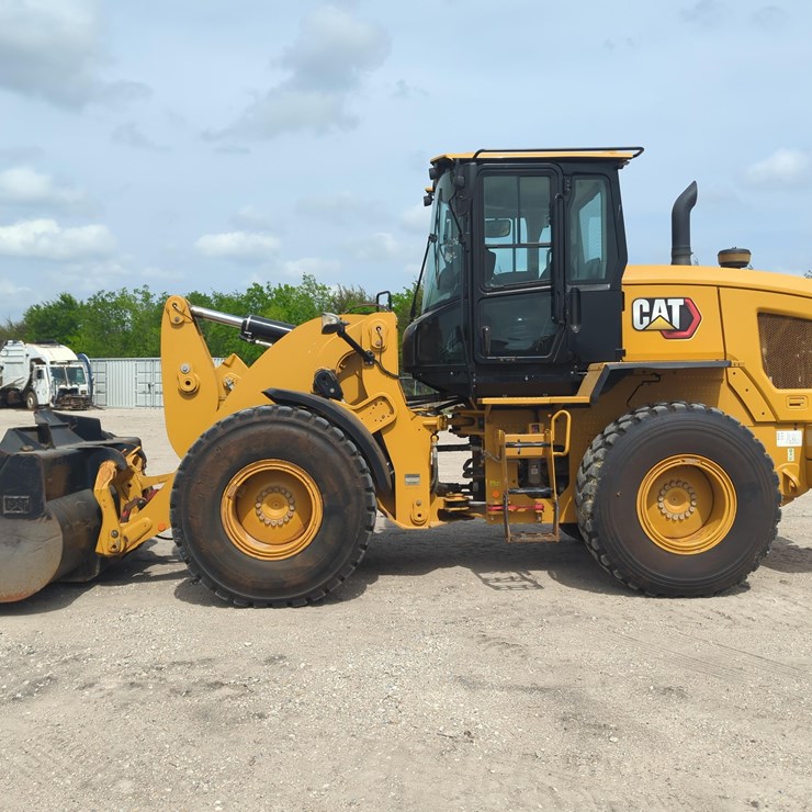2022 CATERPILLAR 930M