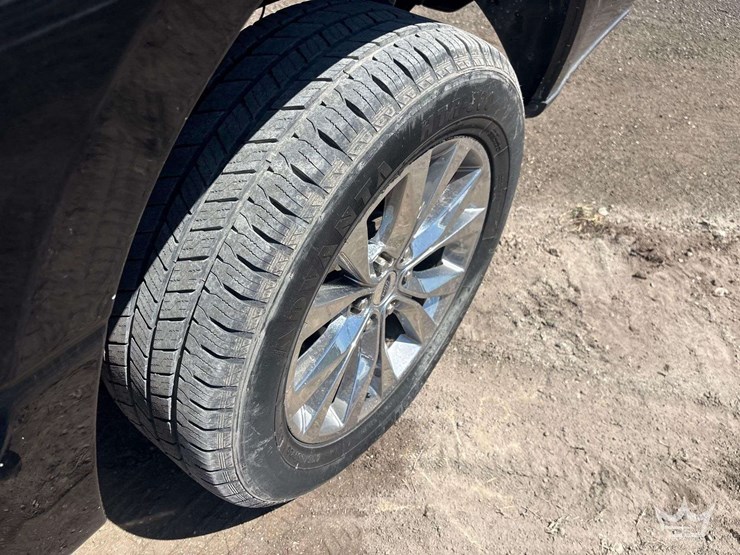 2017-ford-f150-image-12