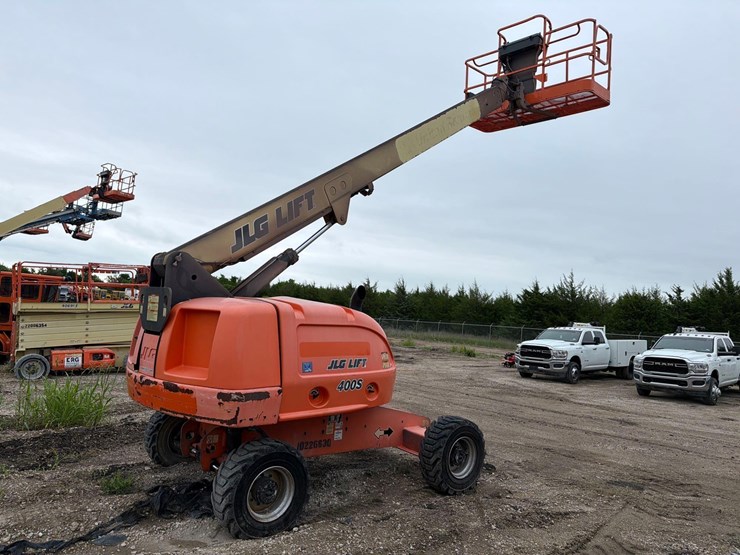 jlg-400s-image-6