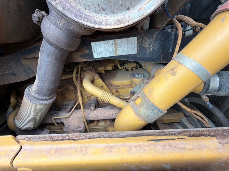 2021-caterpillar-d5-lgp-image-18