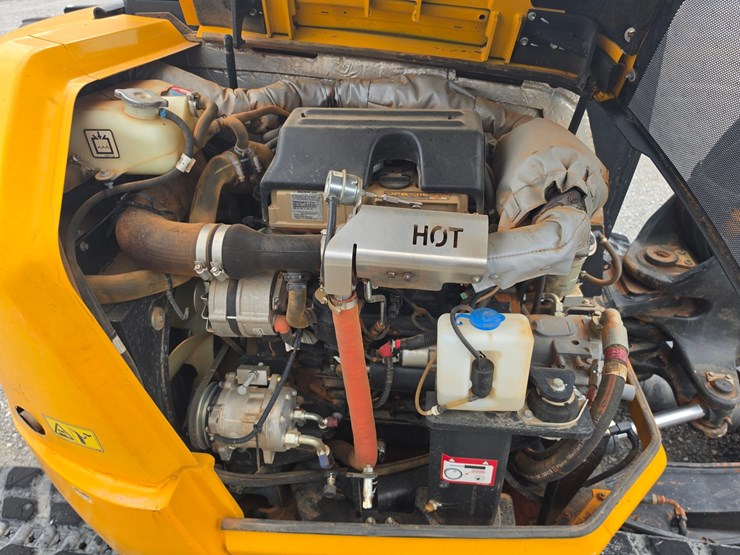 2022-jcb-50z-1-image-17