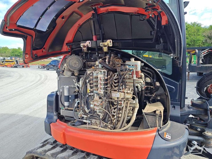 2023-kubota-kx057-5-image-32