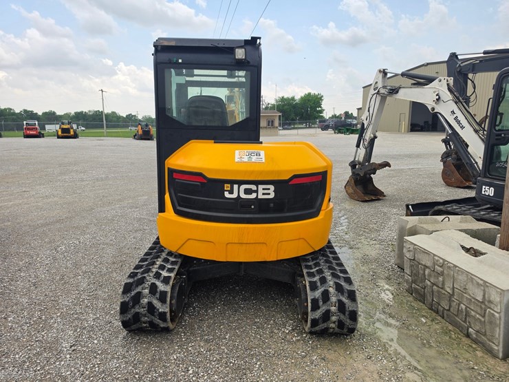2022-jcb-50z-1-image-16