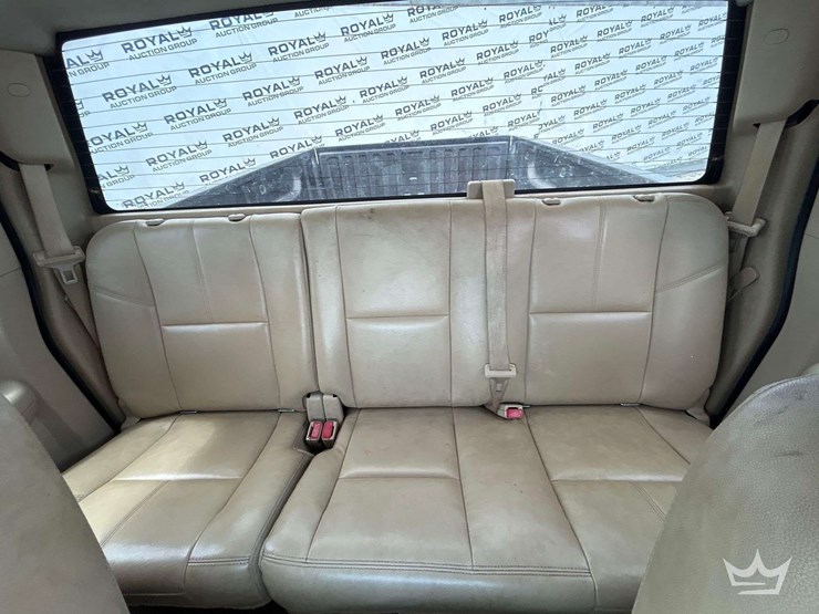 2013-chevrolet-silverado-1500-image-19
