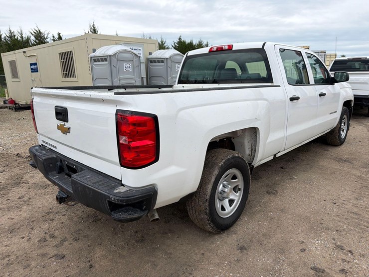 2017-chevrolet-1500-image-4