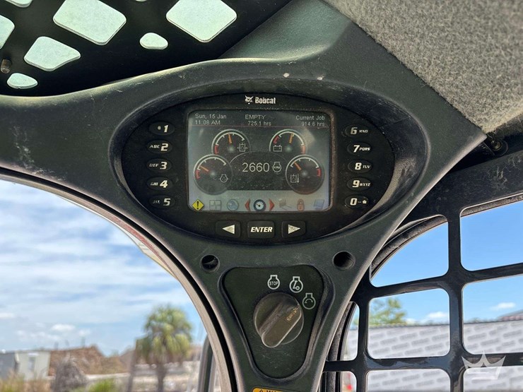 2016-bobcat-t650-image-16