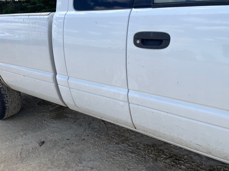 2001-dodge-ram-2500-image-18