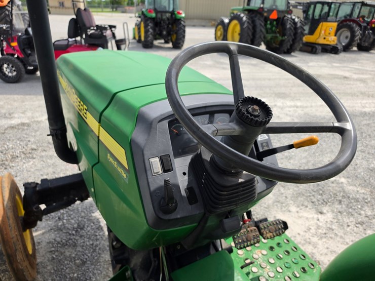 2006-john-deere-5325-image-15
