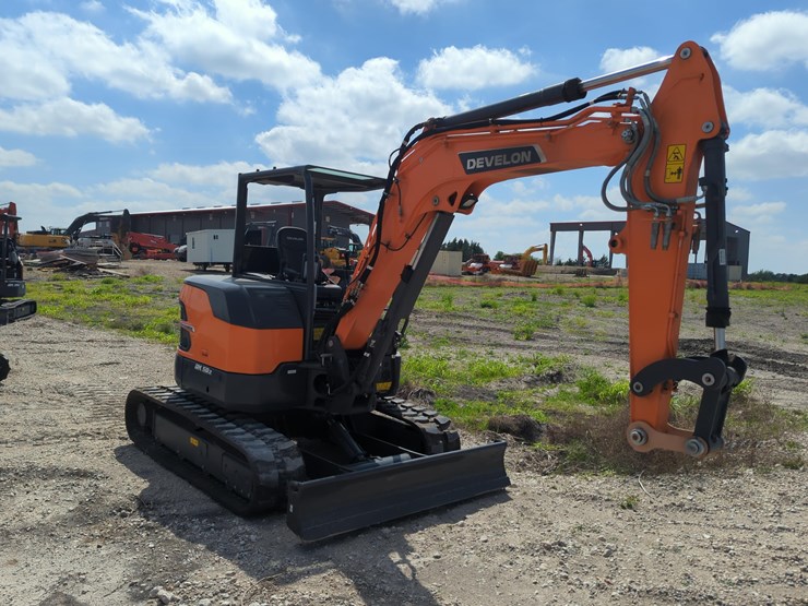 develon-dx50z-7-image-3