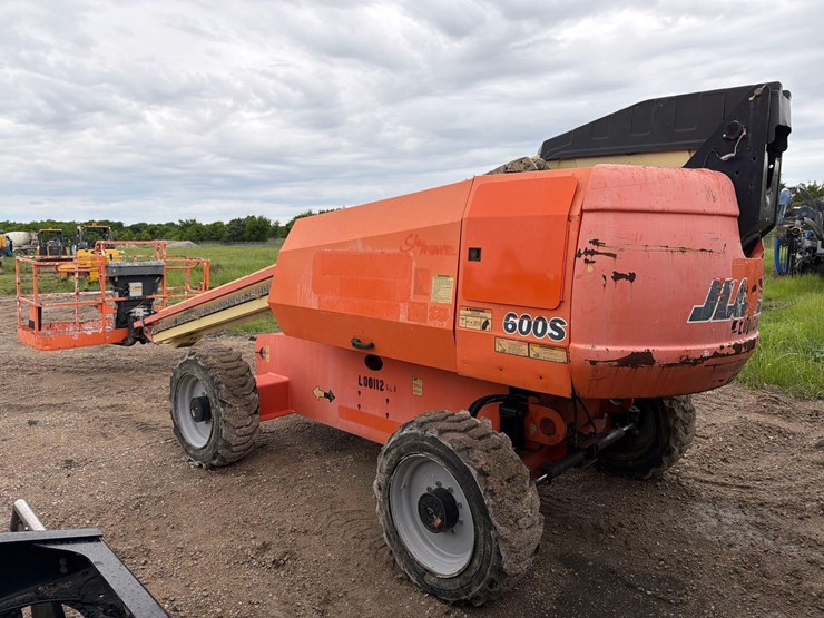 jlg-600s-image-4