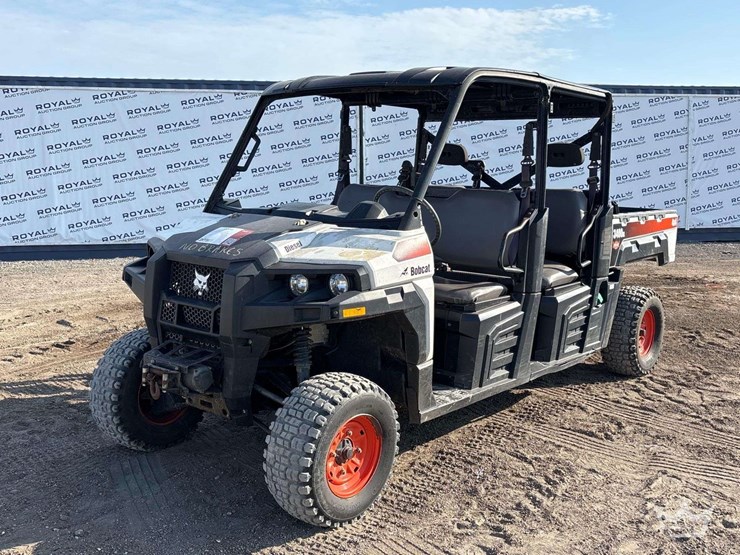 2015-bobcat-3400xl-image-1