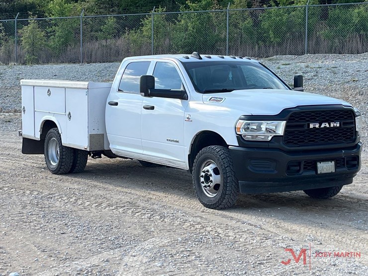 2019-ram-3500-hd-image-18