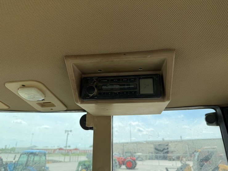 1995-john-deere-6400-image-20
