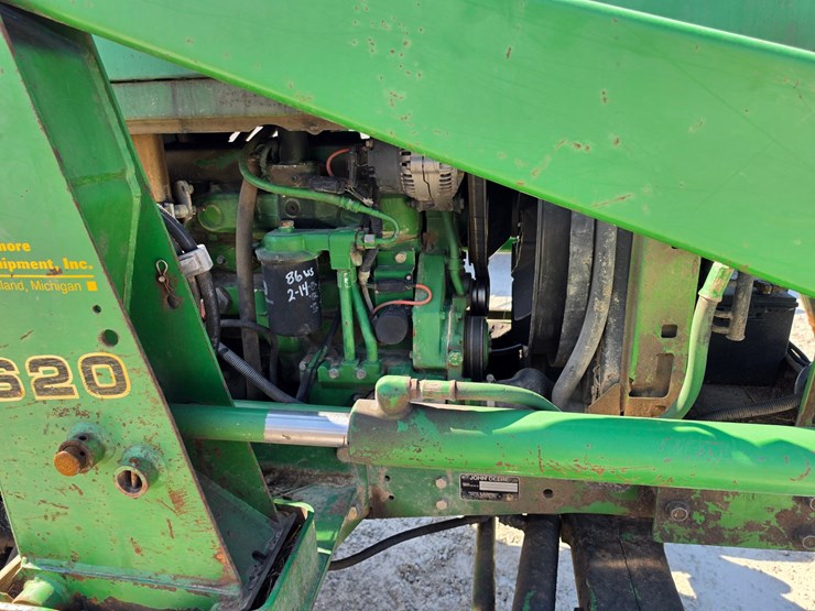 1998-john-deere-6210-image-17