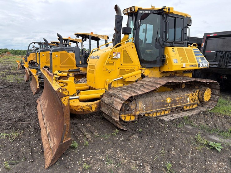 2020-komatsu-d61px-24-image-3