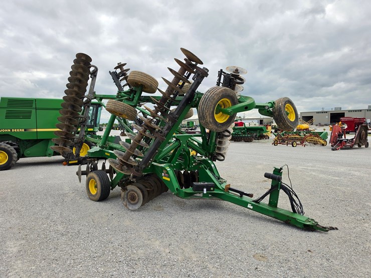 2019-john-deere-2630-image-15