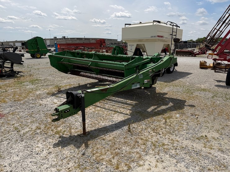 john-deere-720-image-9