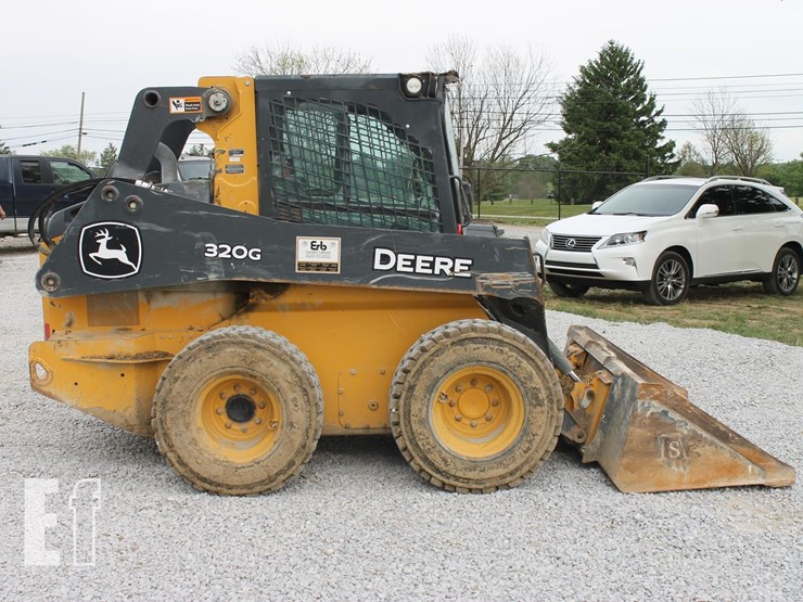 deere-320g-image-6