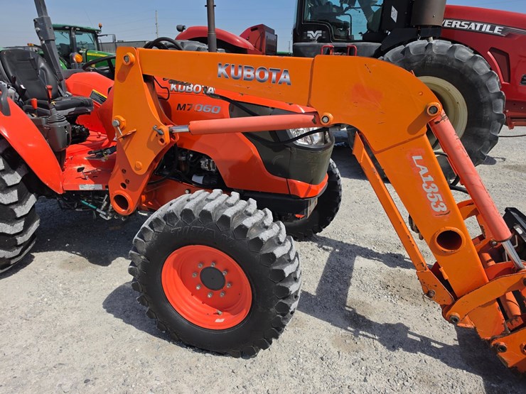 kubota-m7060-image-7