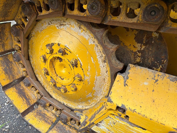 2022-deere-450-lt-image-16