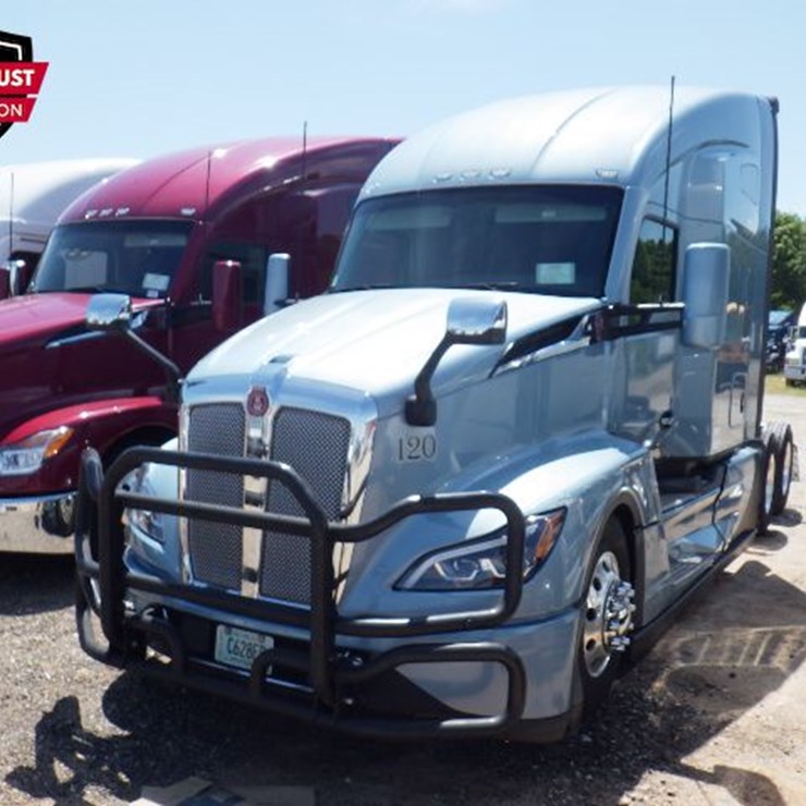 2023 KENWORTH T680