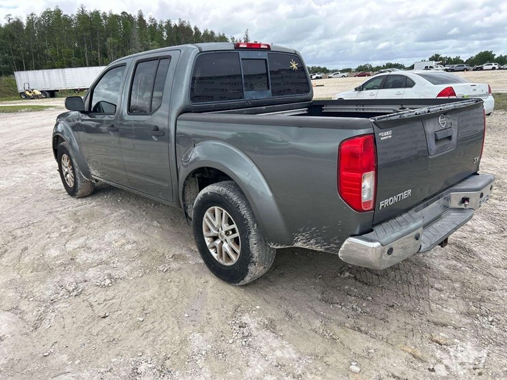 2016-nissan-frontier-image-4