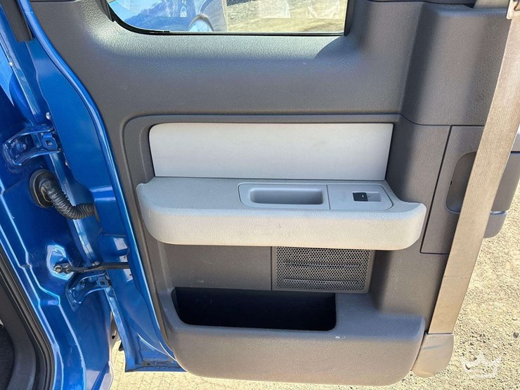 2010-ford-f150-image-16