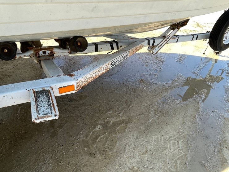 #2000-•-1986-crestliner-nordic-17'-boat-(has-wi-title)-image-91