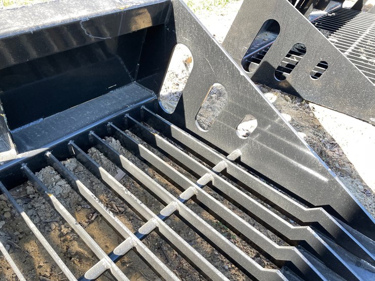 #2345-•-new-wolverine-78"-skid-steer-skelton-rock-screening-bucket-attachment-image-10