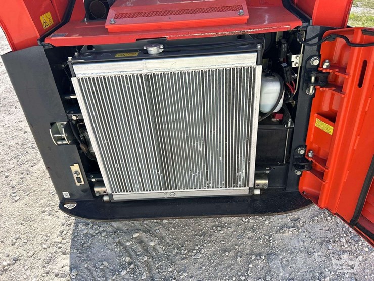 2022-kubota-svl75-2-image-7