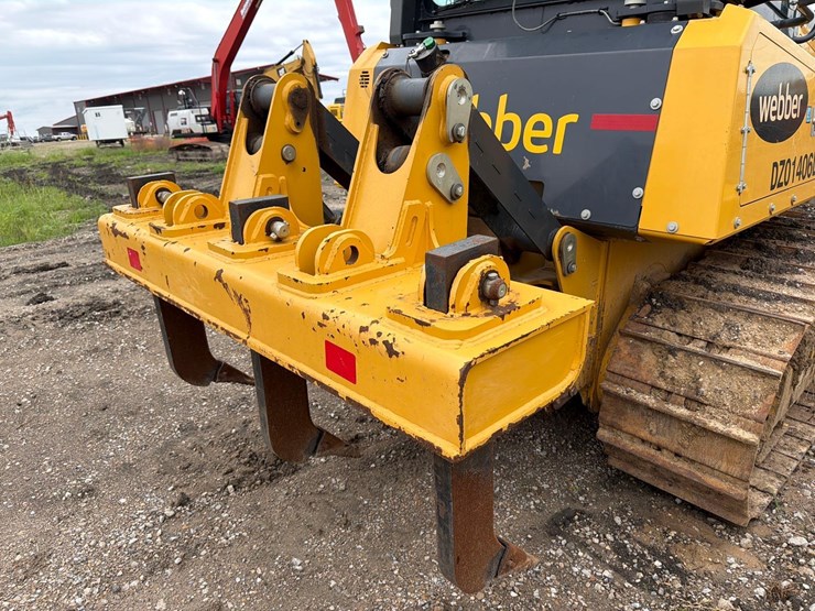 2022-deere-700l-xlt-image-10