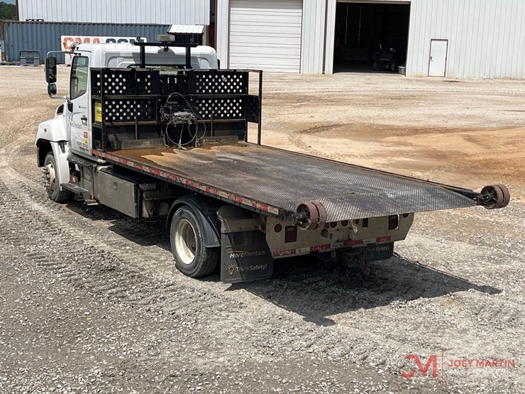 2018-hino-258alp-image-4