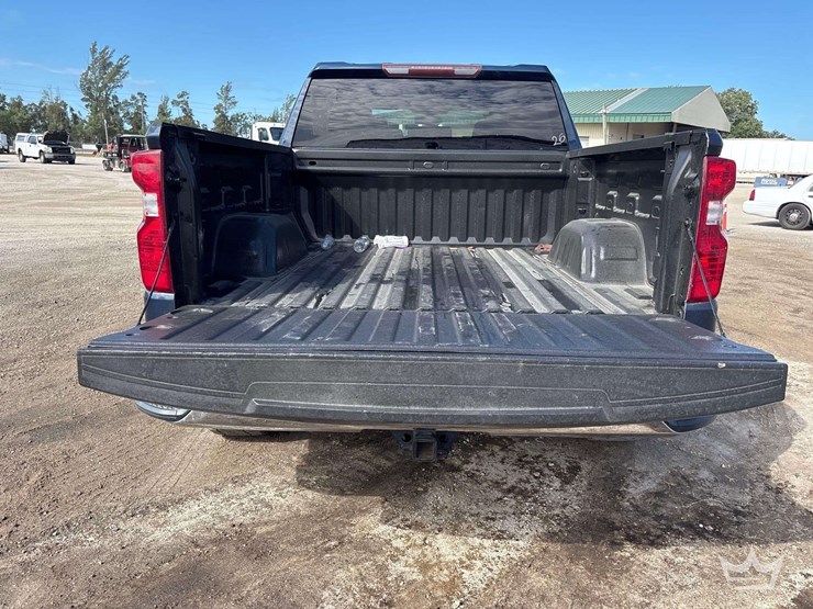 2020-chevrolet-silverado-1500-image-21