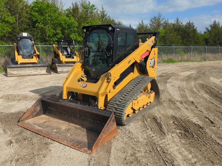 2021-caterpillar-289d3-image-2