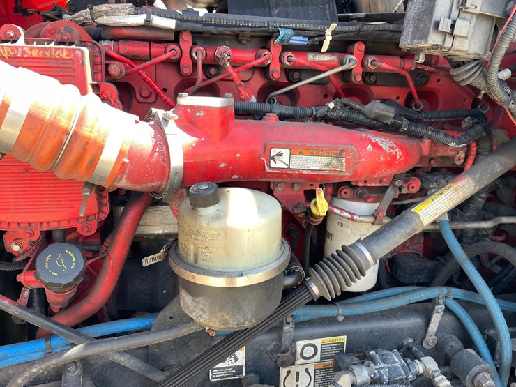 2013-kenworth-t660-image-73